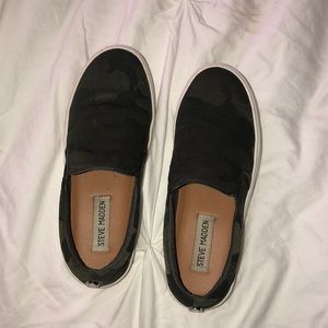Steve madden camo sneakers